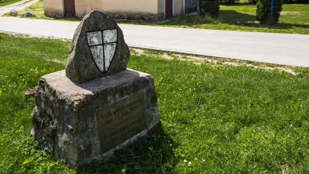 Pomnik poległych w Ramsowie - zdjęcie 1