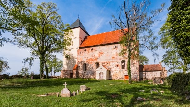 Kościół w Bezławkach - zdjęcie 9