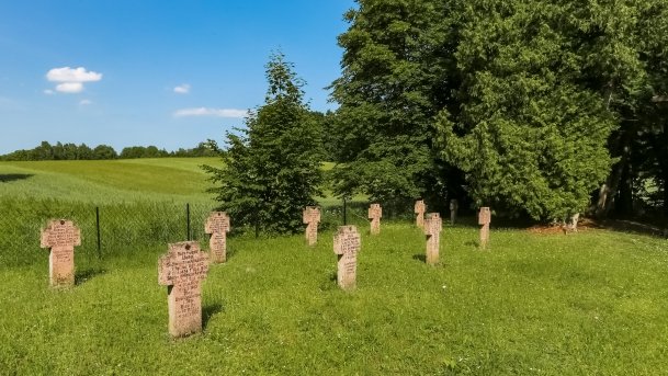 Cmentarz z I Wojny Światowej - zdjęcie 12