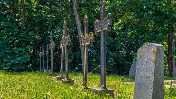 Stary cmentarz - zdjęcie 14