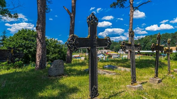 Stary cmentarz - zdjęcie 12