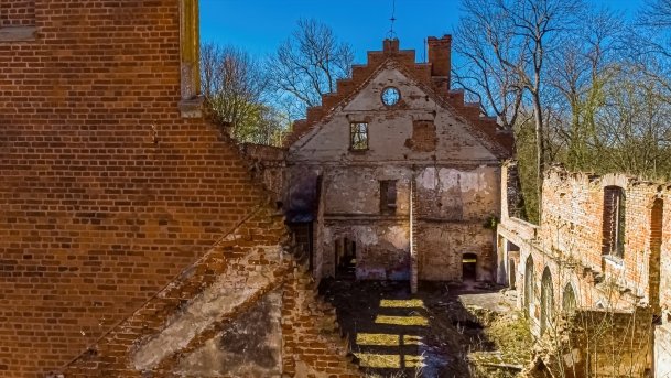 Pałac w Prosnej - zdjęcie 14