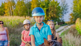 Spacery i jazda konna w terenie - zdjęcie 18