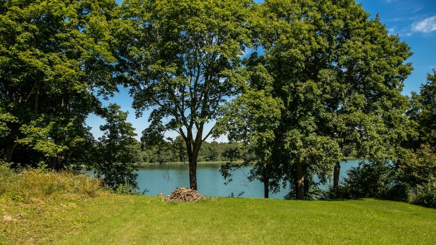 Jezioro Rogale - zdjęcie 1