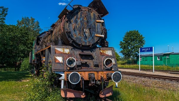 Zabytkowy parowóz OL-49 - zdjęcie 2