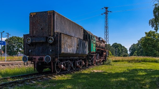 Zabytkowy parowóz OL-49 - zdjęcie 1