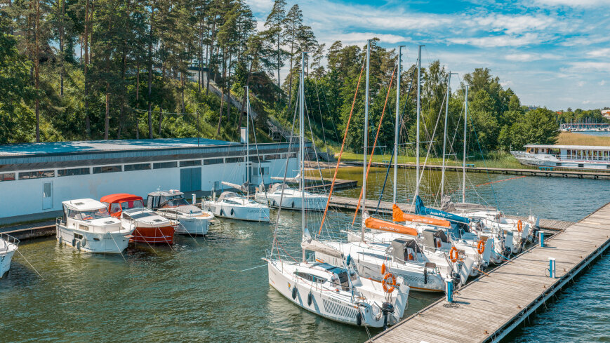 Port Resort Niegocin - zdjęcie 1