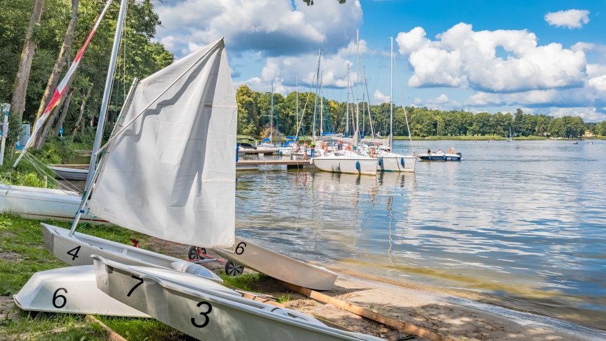 Klub Mila Kamień - Zatoka - zdjęcie 1