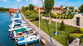 Przystań Jachtowa Hotel Roś - zdjęcie 2